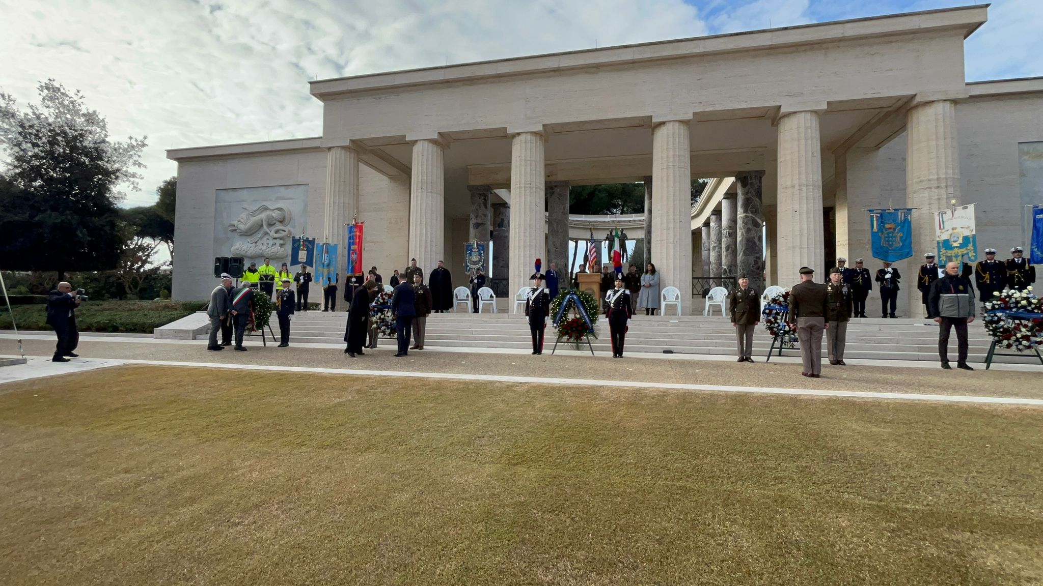 Wreath laying during the ceremony commemorating the 82nd anniversary of the landings at Sicily-Rome American Cemetery. Credit: American Battle Monuments Commission.