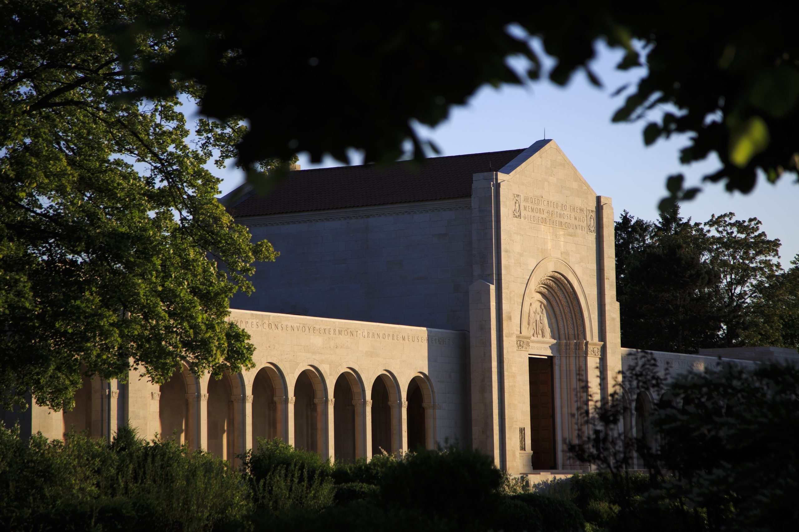 Picture of Meuse-Argonne American Cemetery showing its chapel. Credit: American Battle Monuments Commission/Warrick Page.
