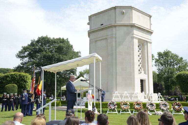 Superintendent Richard Arseneault delivers remarks during the 2018 Memorial Day Ceremony at Flanders Field American Cemetery in Belgium. Image courtesy of U.S. Embassy Belgium.
