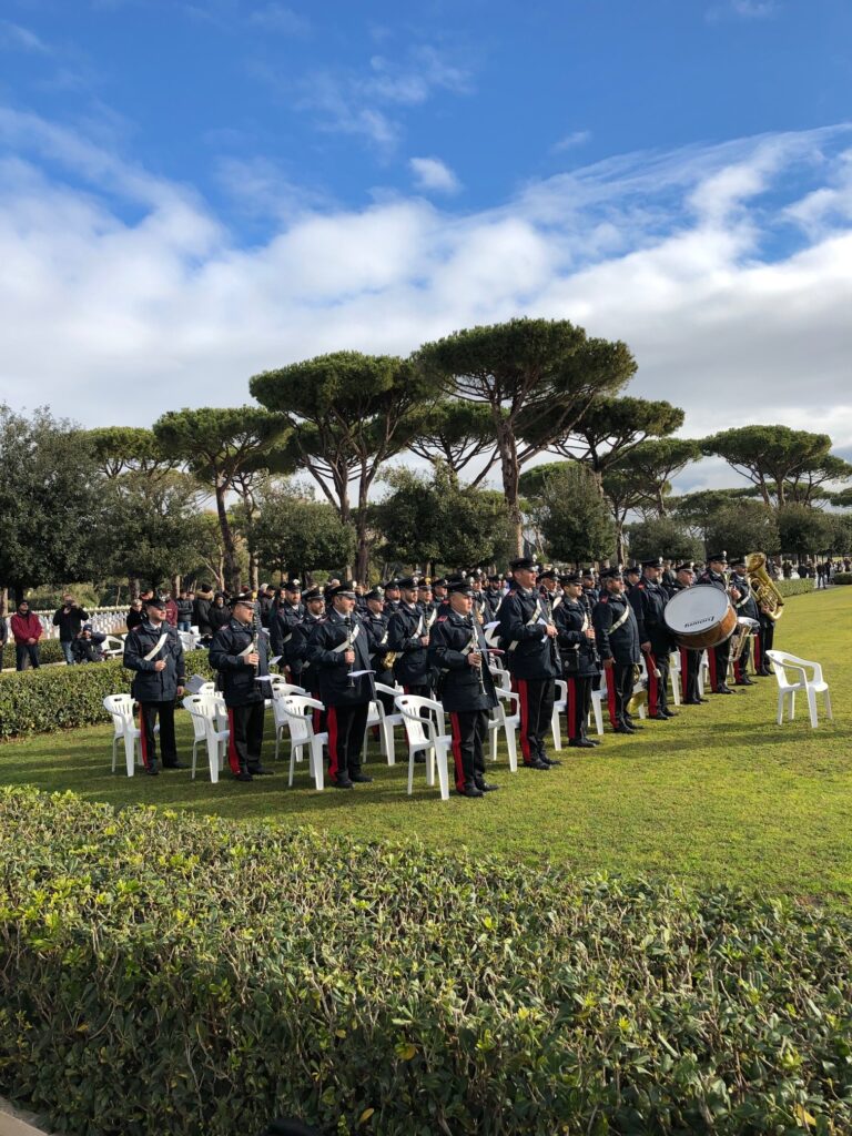 An Italian military band participated in the ceremony to mark the 75th anniversary of the Allied landings at Anzio and Nettuno.