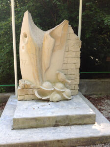 Monument erected to honor the heroics of the Lost Batallion.