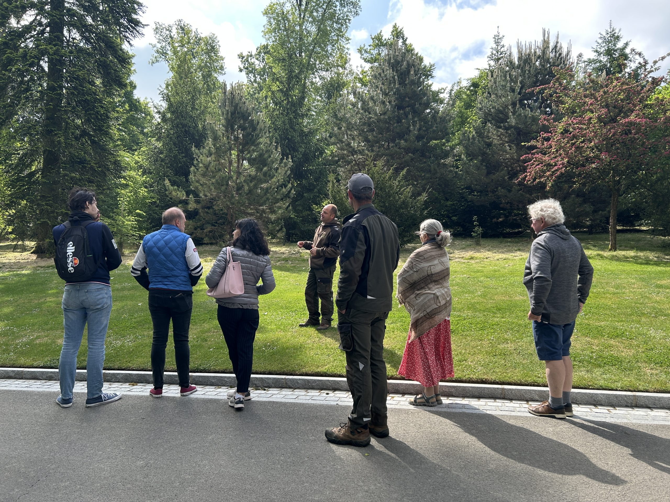 Meuse-Argonne American Cemetery's team providing a tour during Printemps des Cimetières. Credit: American Battle Monuments Commission.
