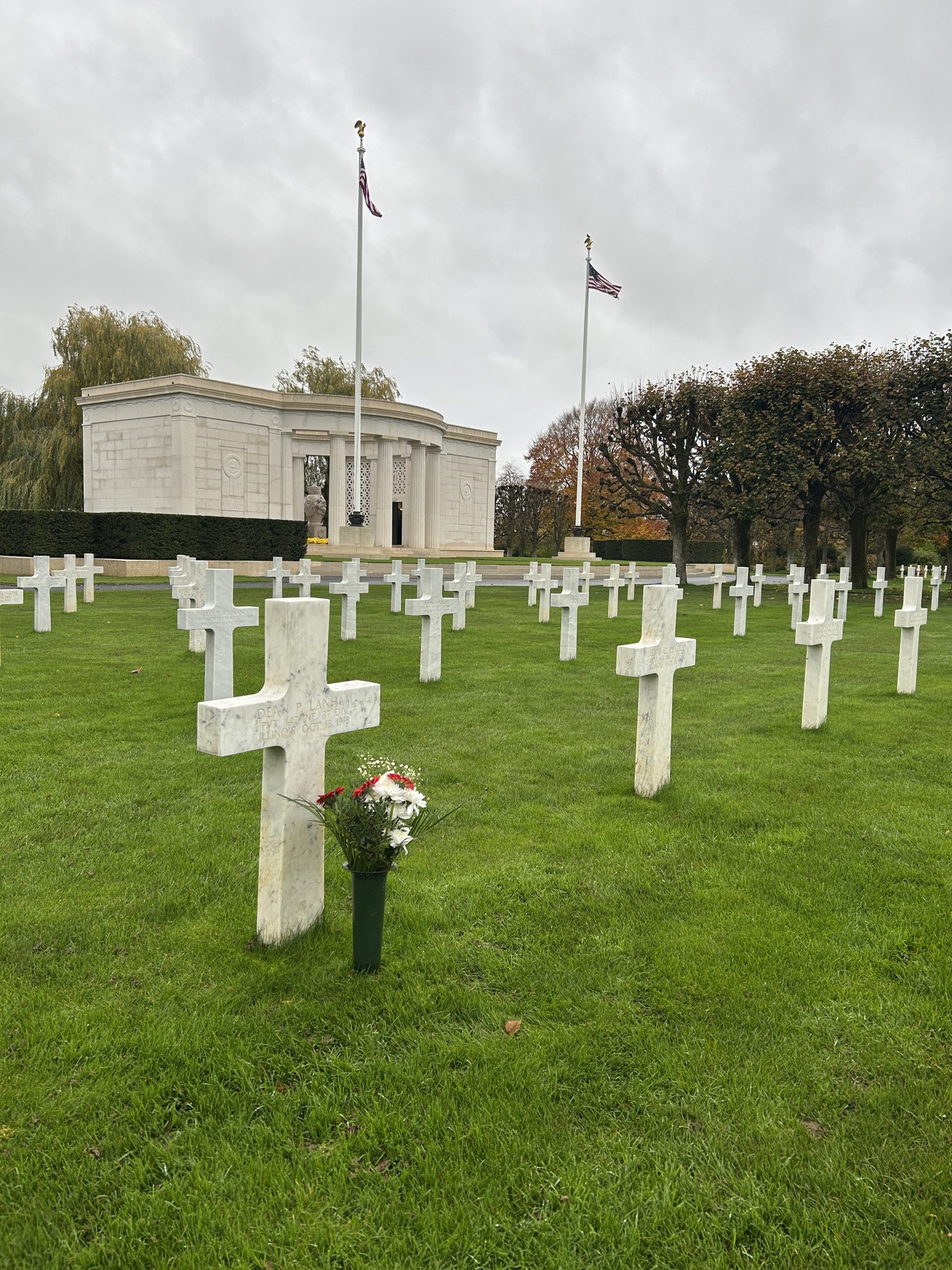Picture of St. Mihiel American cemetery with its chapel on the background for the All Saints’ Day event Nov. 1, 2025. Credit: American Battle Monuments Commission.