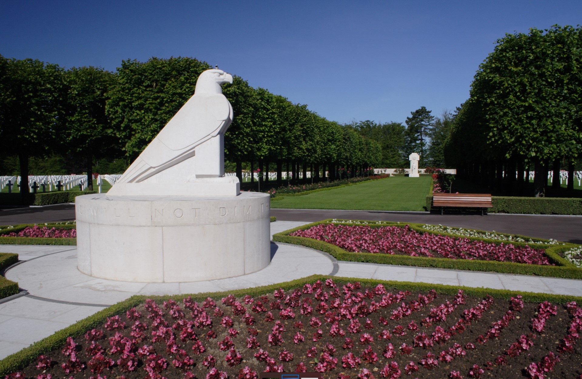 Picture of St. Mihiel American Cemetery and its eagle statue. Credits: Robert Uth/ American Battle Monuments Commission. Picture of St. Mihiel American Cemetery and its eagle statue. Credits: Robert Uth/ American Battle Monuments Commission.